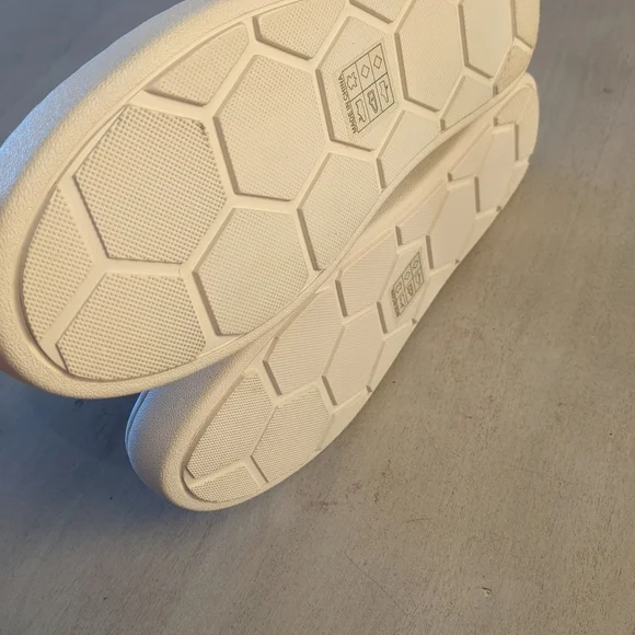 Dolce Vita Grey Suede Zip Shoes - Picture 6 of 7